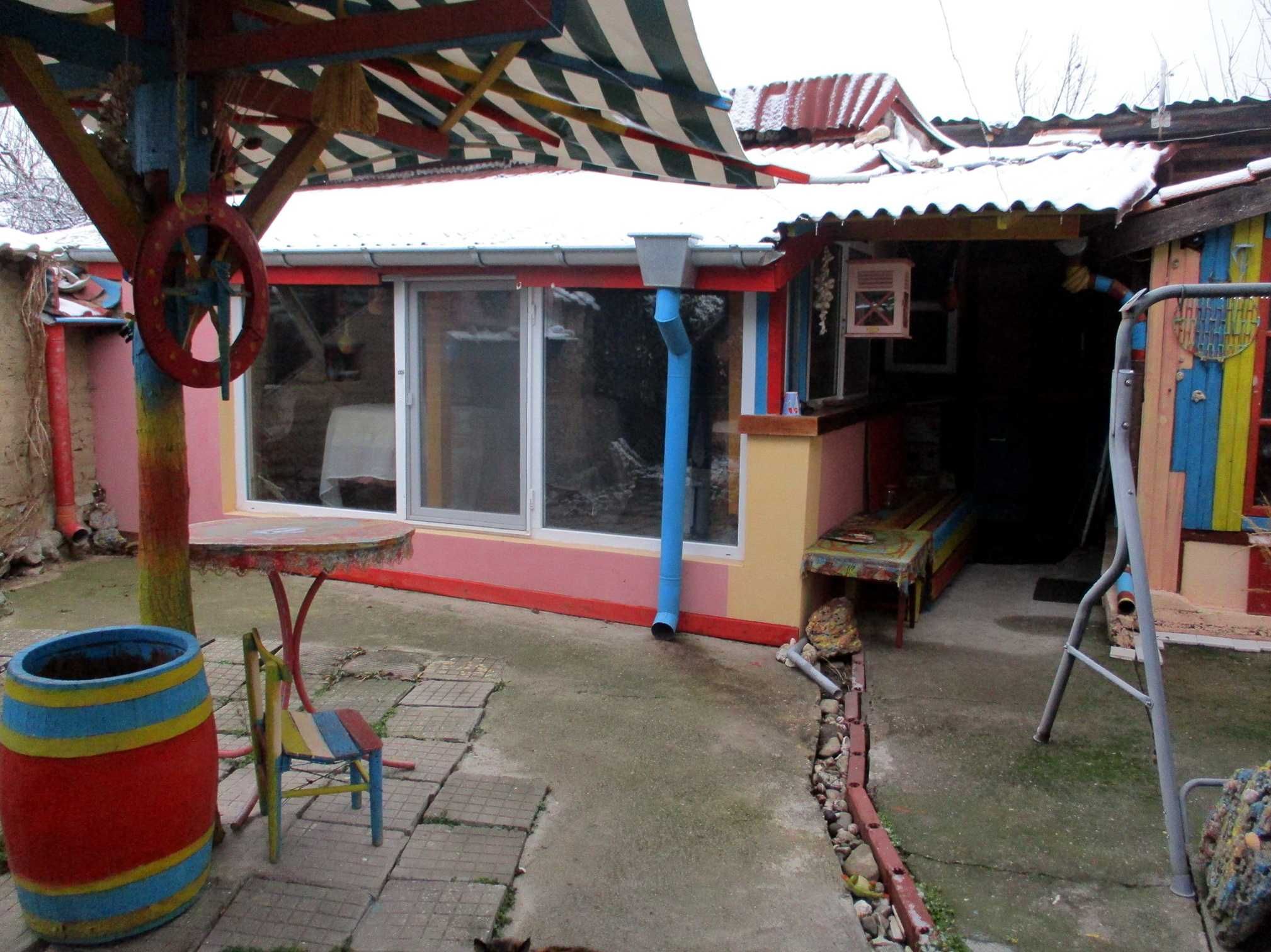 Къща на един етаж с градина, с. Юнаците, 7 км от Пазарджик