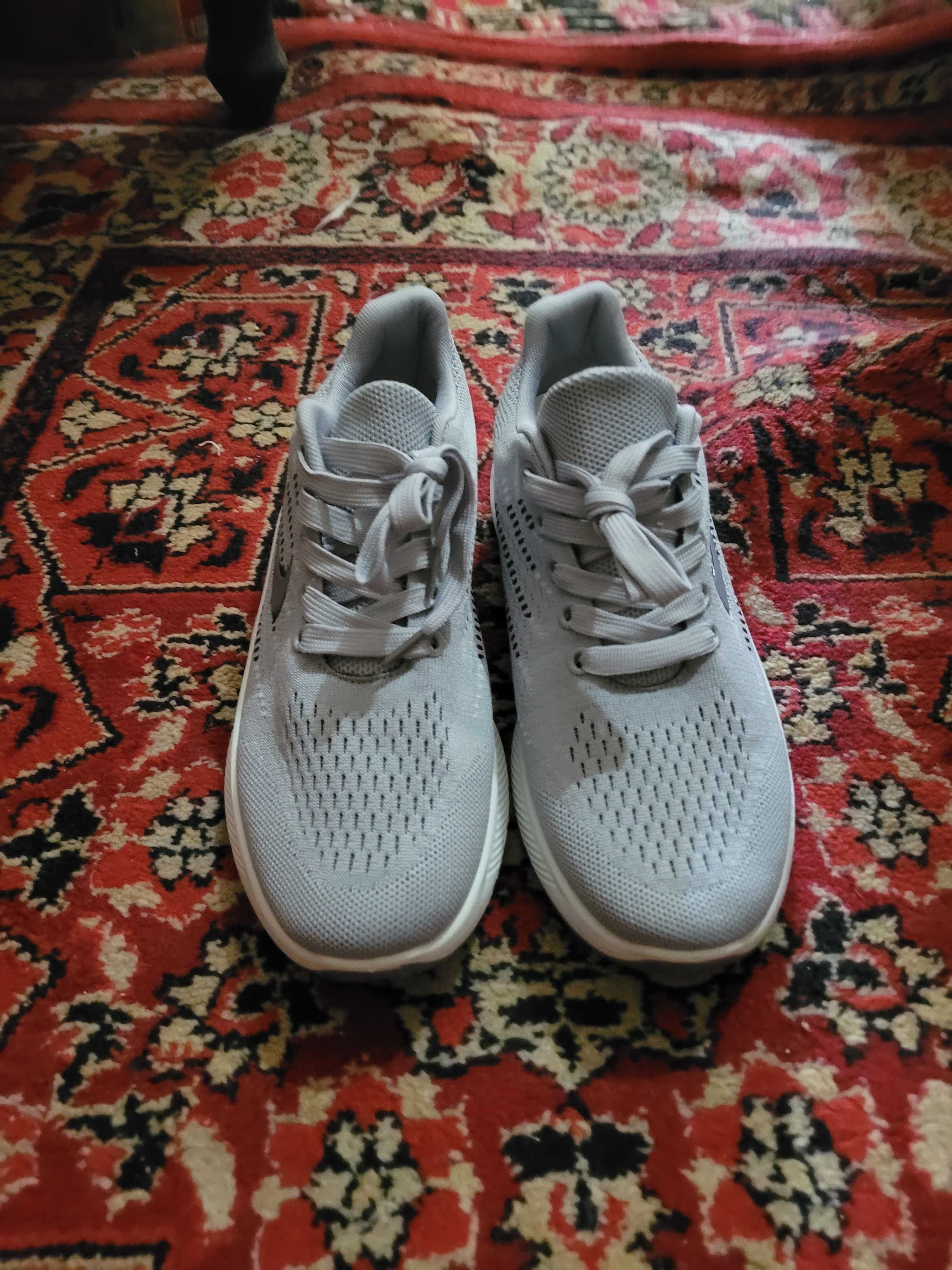 кроссовки    nike