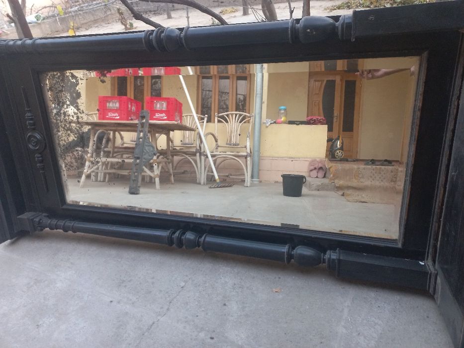 Старинное зеркало