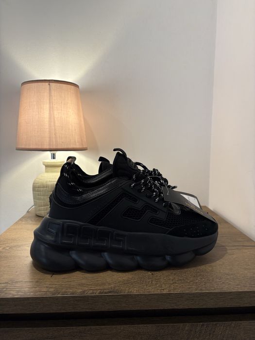 Versace Chain Reaction Black 42