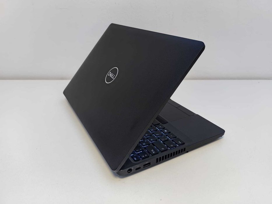 Laptop Dell Latitude 5501 i7-9850H nVIDIA impecabil GARANTIE 1 an