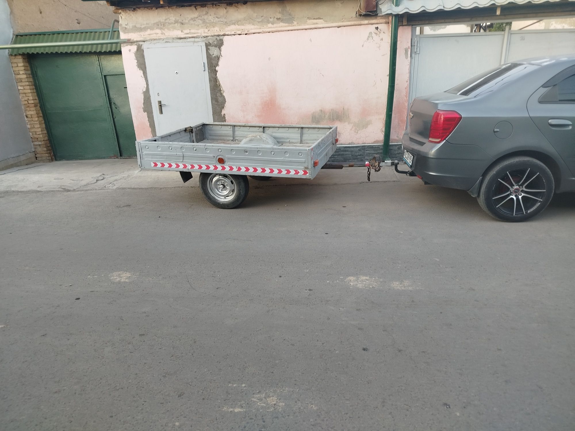 Прицеп заводской продам хорошем состояние