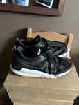 Маратонки New Balance 42 номер