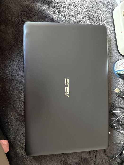 Laptop Asus X543M