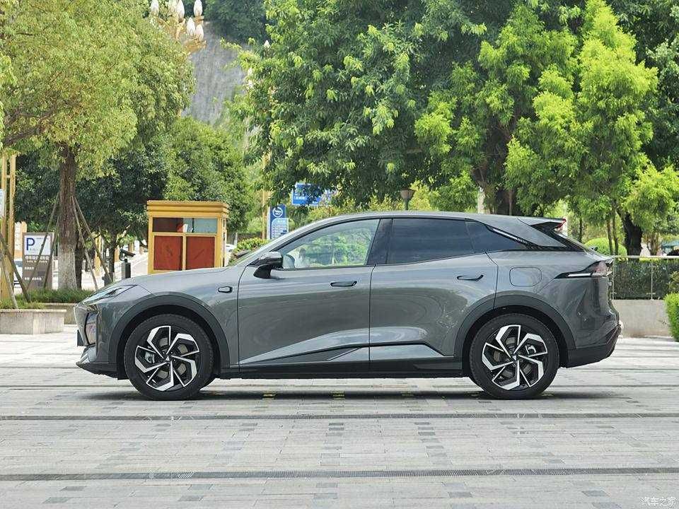 Changan Deepal Shenlan S05 и S07 электромобиль и гибрид под заказ