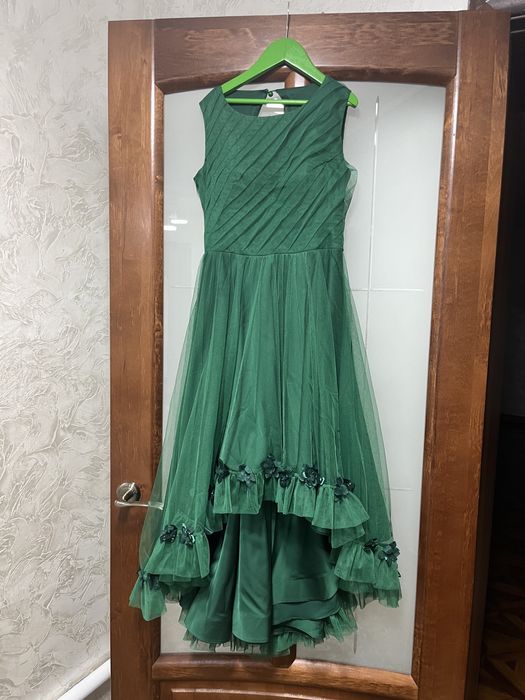 Продам платье