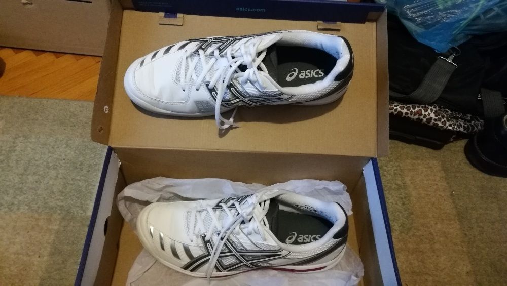 Adidasi sală ASICS
