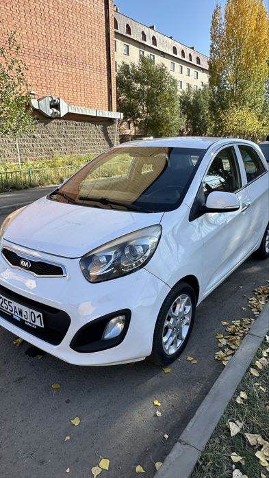 Продам Kia picanto 2013г