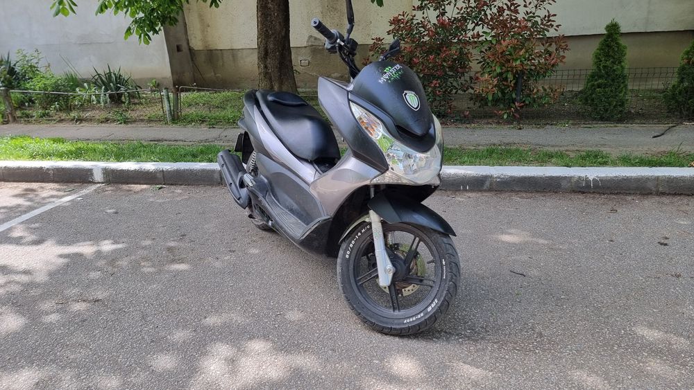Honda pcx 125( cat B)