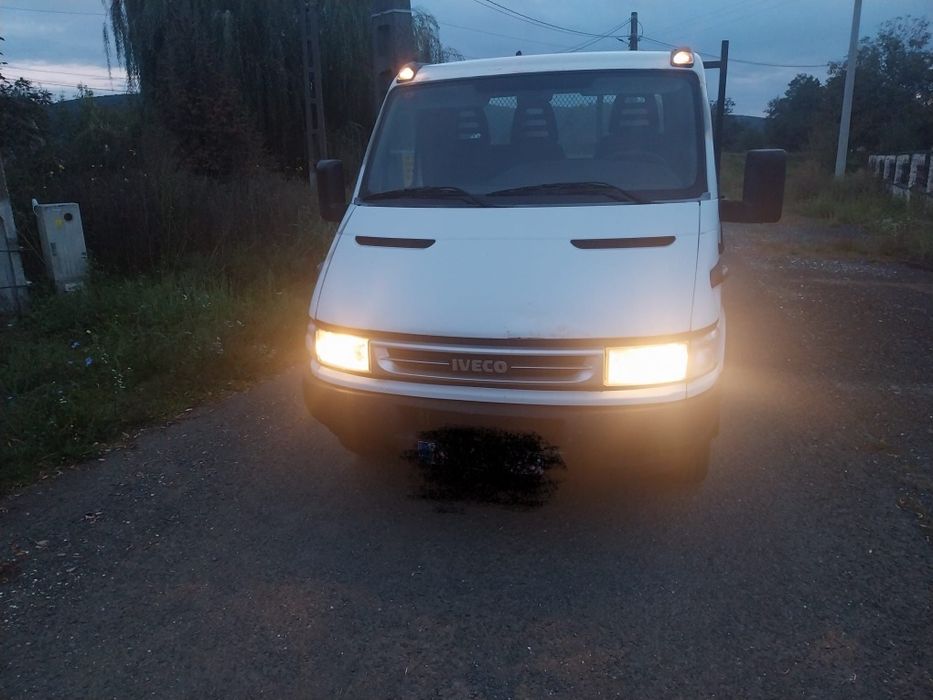 Vând iveco daily