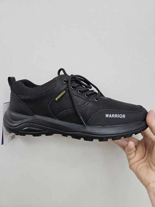 Продам кросовки 40-41р.новые