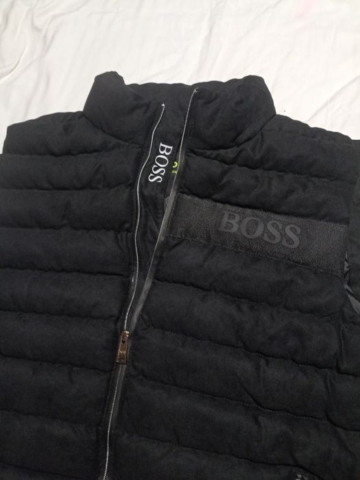 Vesta Hugo boss neagra