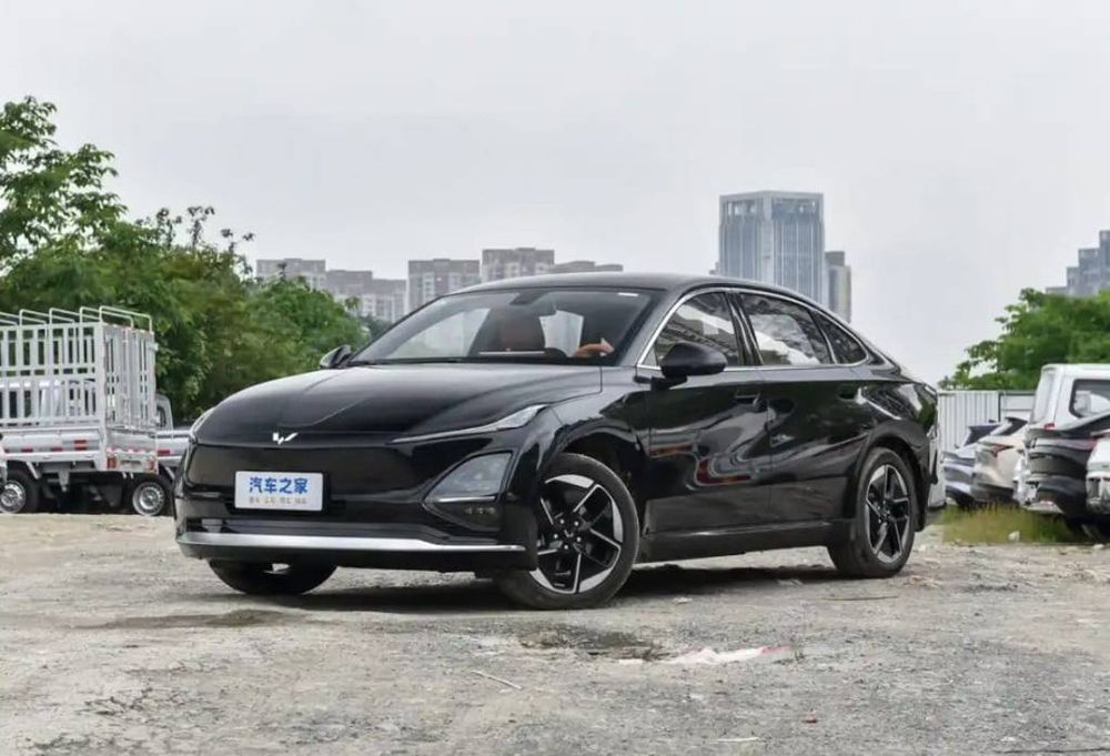 Электромобиль Wuling Starlight ev 510km elektromobil