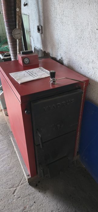 Чугунен котел за твърдо гориво Виадрус/Viadrus U22C