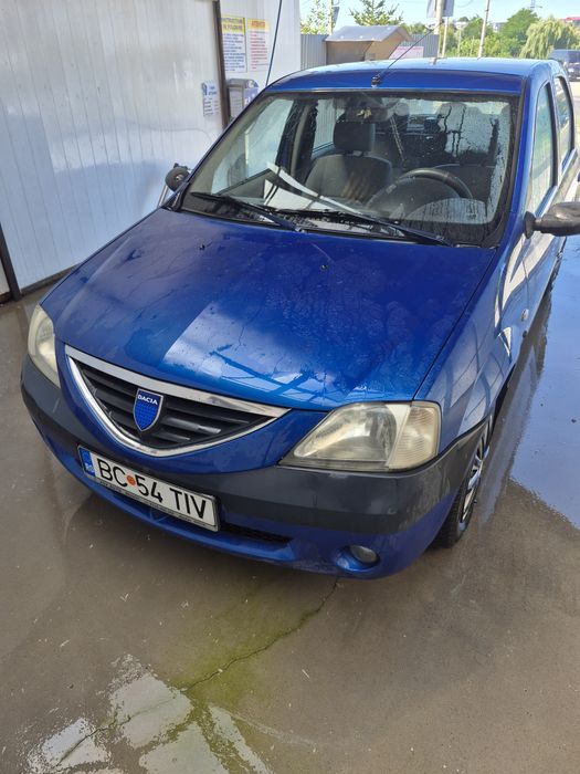 Vand Logan în stare foarte bună