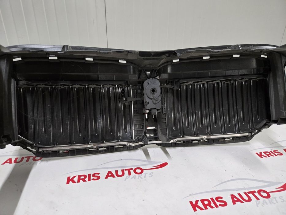 Решетка за BMW 7 G11 G12