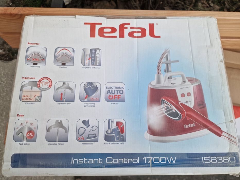 Vand aparat de calcat vertical Tefal IS8380