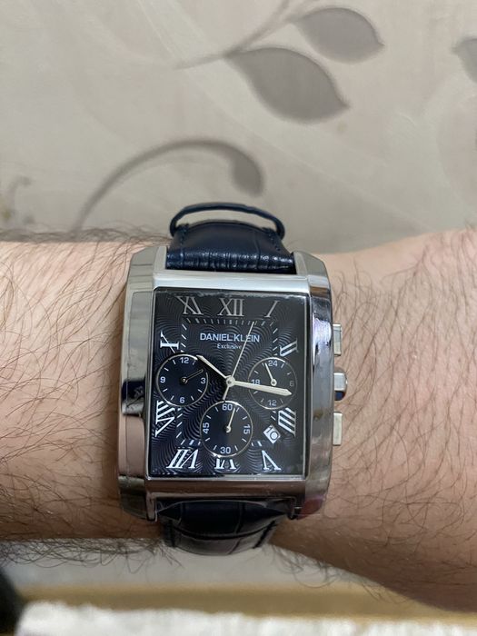Часы Сагат Daniel Klein