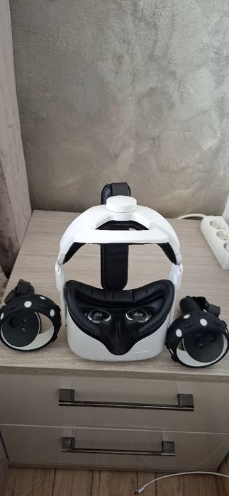 VR Oculus quest 2 stare foarte bună ca nou schimb