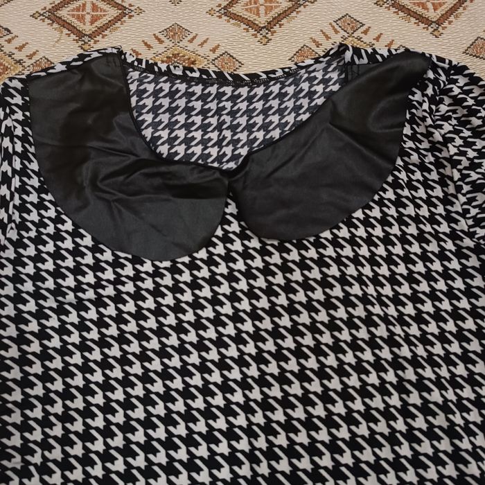 Къса рокличка с якичка