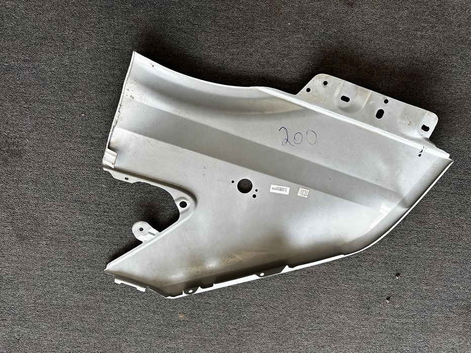 aripi fata stanga dreapta ford transit 2006-2013 albe stare buna