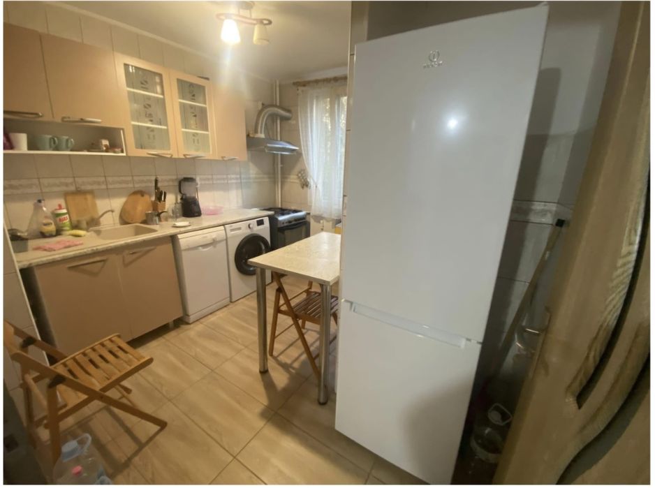 AP 2 cam de inchiriat Dr Taberei Romancierilor