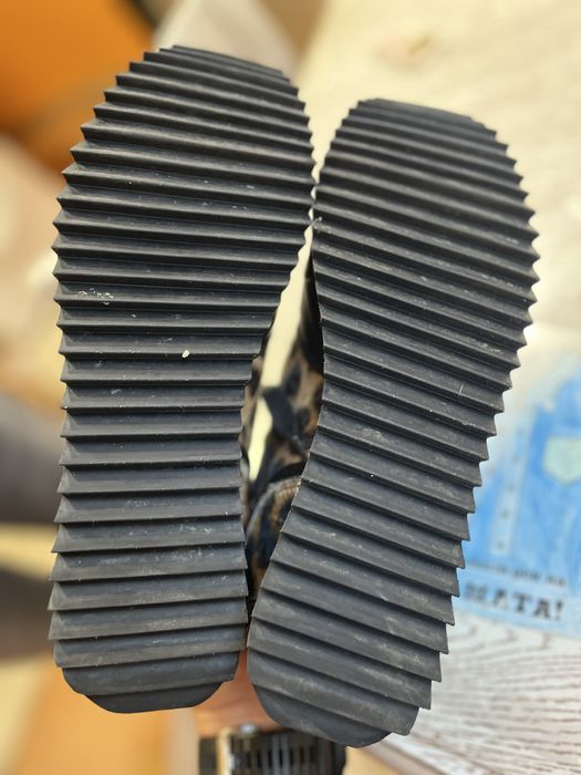 Оригинални маратонки LeSilla 38 номер естествен косъм