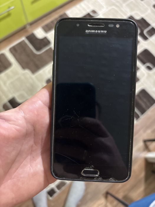 Продам самсунг  j5 рабочий