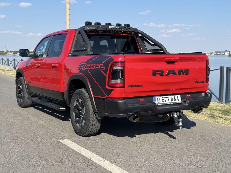 DODGE RAM 1500 2021 5.7