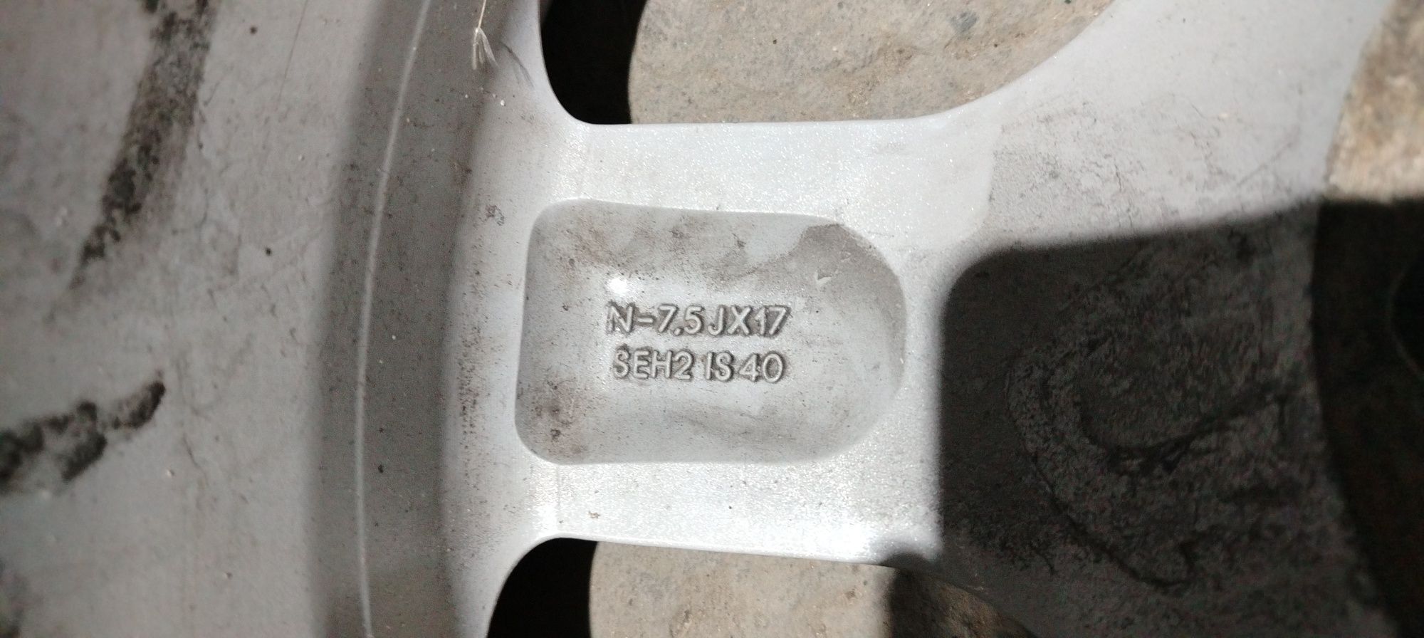 Продам диск одиночку R17 на BMW