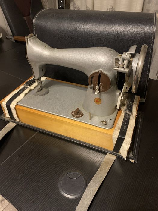 Швейная машина Подольск.