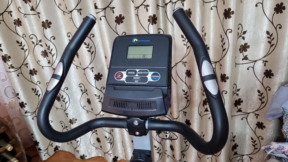 Bicicleta magnetica FitTronic 601B, Apps Zwift, Kinomap si Fitshow, vo