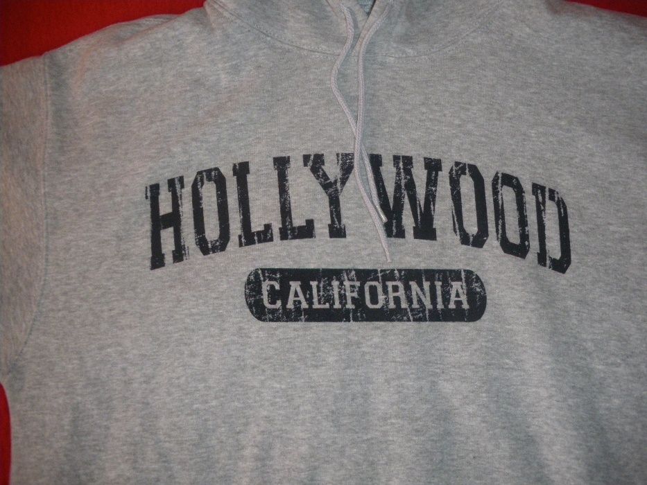 Ватиран суичърт с качулка, нов