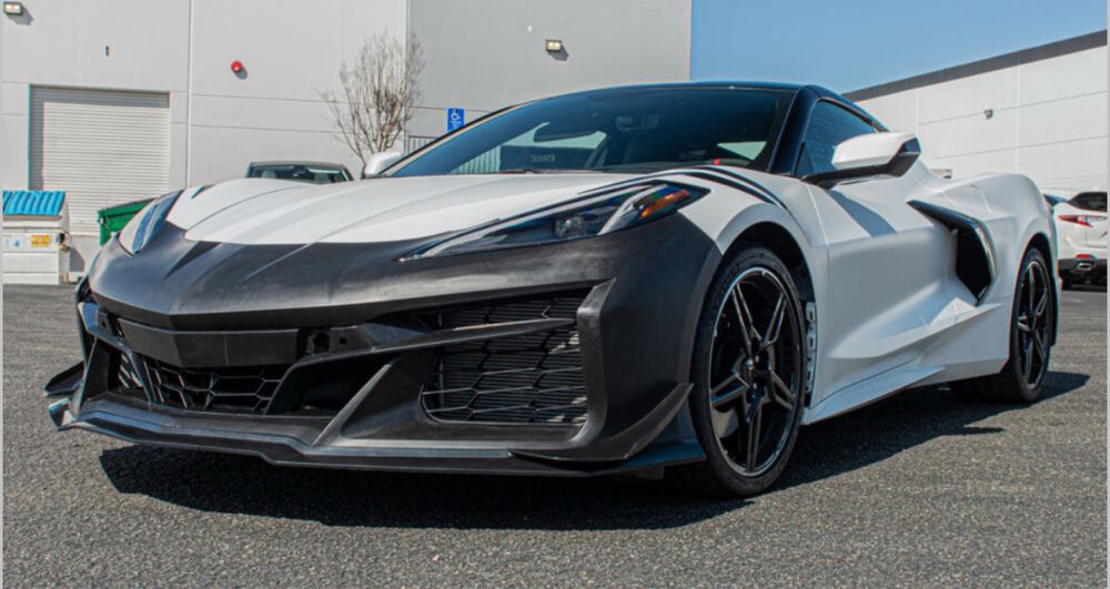 Предна тунинг броня Chevrolet corvette c8 STINGRAY/Z06