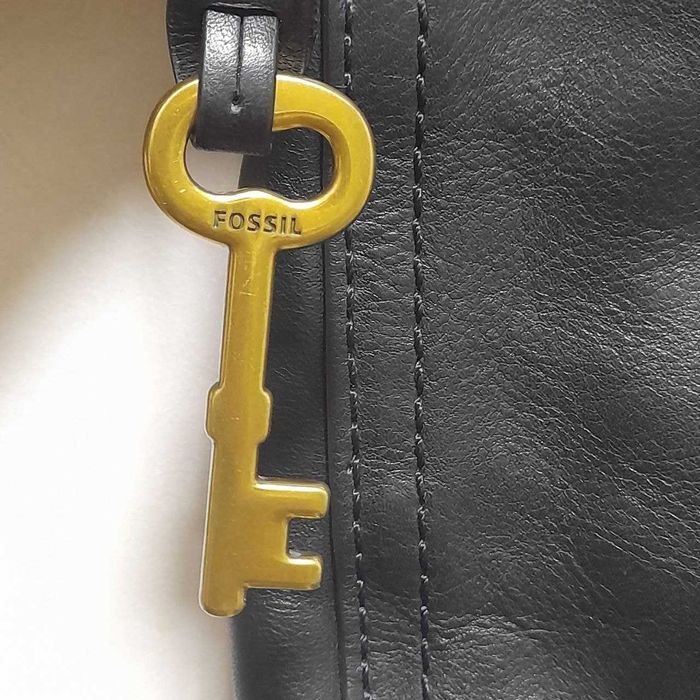 FOSSIL маленькая сумка на плечо