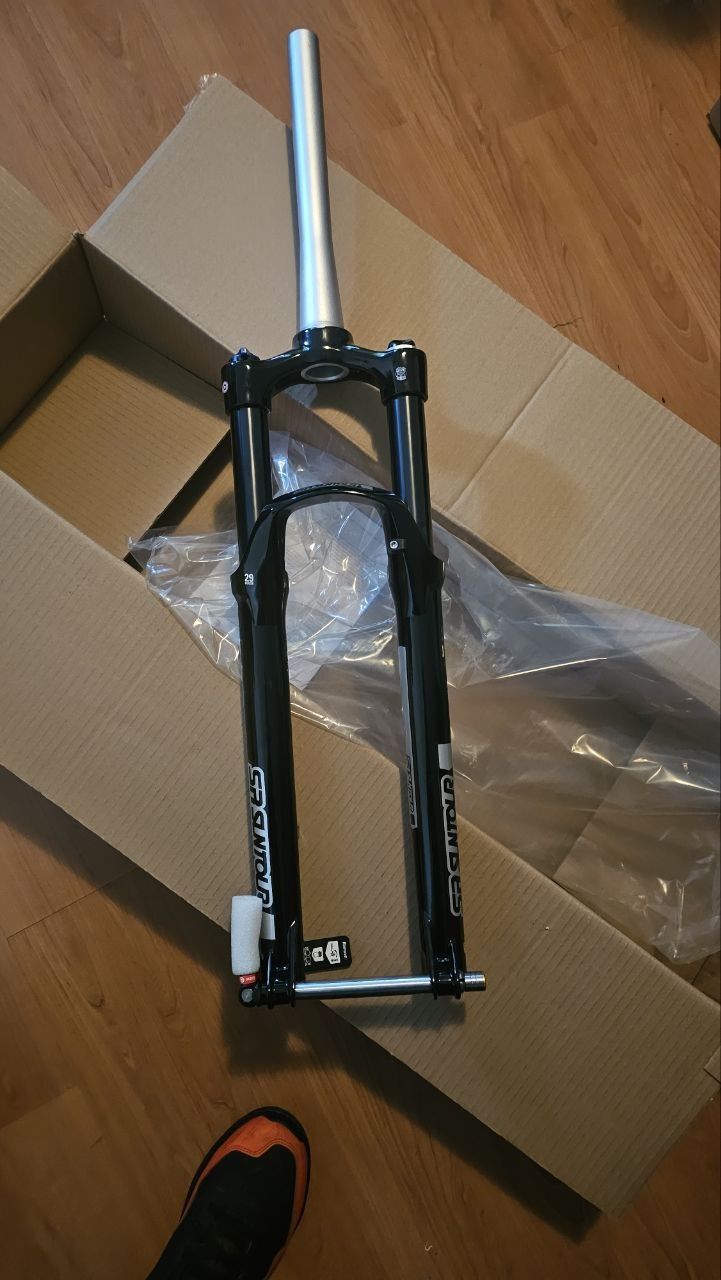 Furca mtb Suntour XCR 32 aer, 120 mm, roata 29, ax 15x110