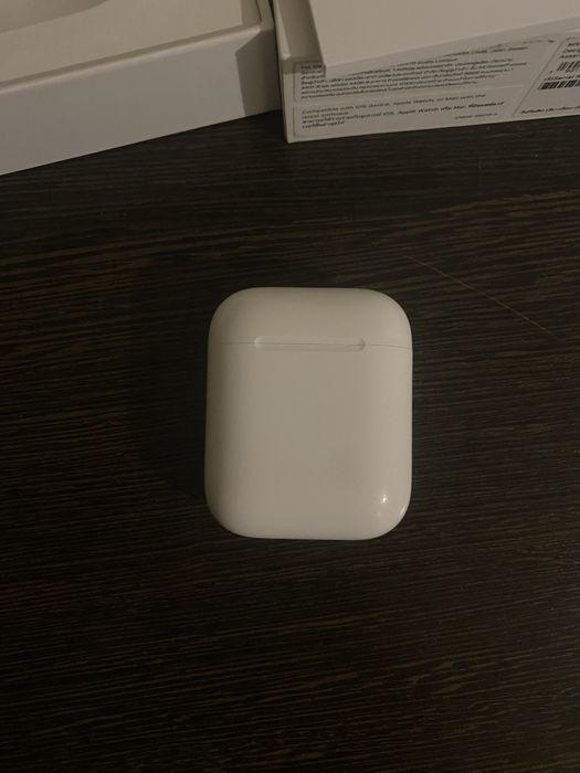 airpods 2 оригинал с коробкой чеком