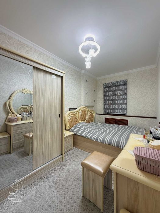 (Добрый) Себзор, 90 м², 4/1/9, Шинам уй, Офисга хам тугри келади