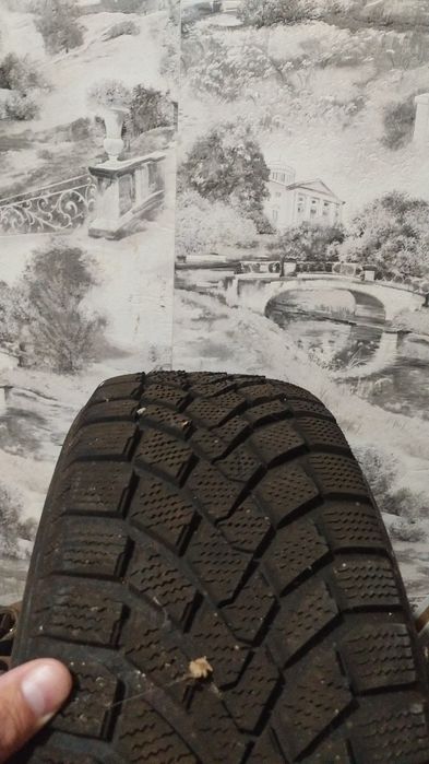 Продам Диски с шинами