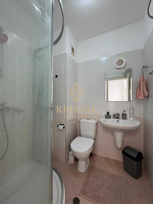 Продава се Двустаен апартамент в к.к. Слънчев бряг - 81 кв.м за 1000 €/кв.м - Снимка #12