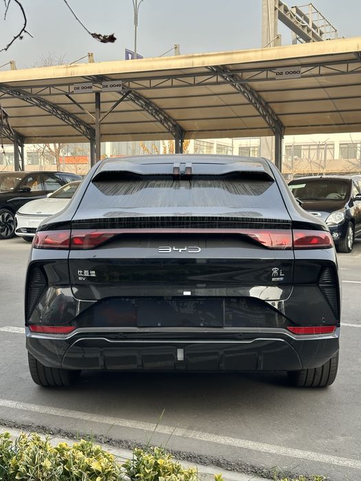 BYD Song L 2025 yangi Qora