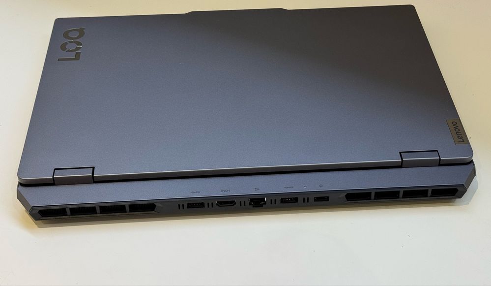 Lenovo LOQ 15ARP9 / 12 GB DDR5