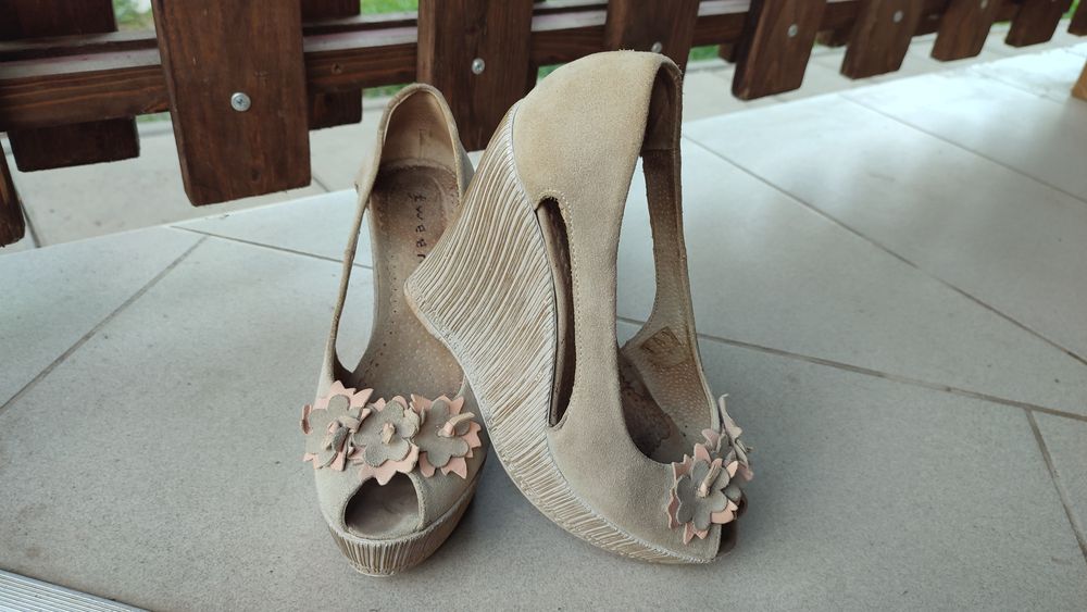 sandale marimea 38