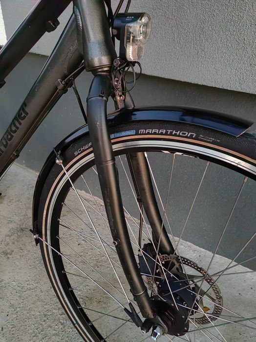 28" алуминиев градски трекинг велосипед L размер хидравлични спирачки