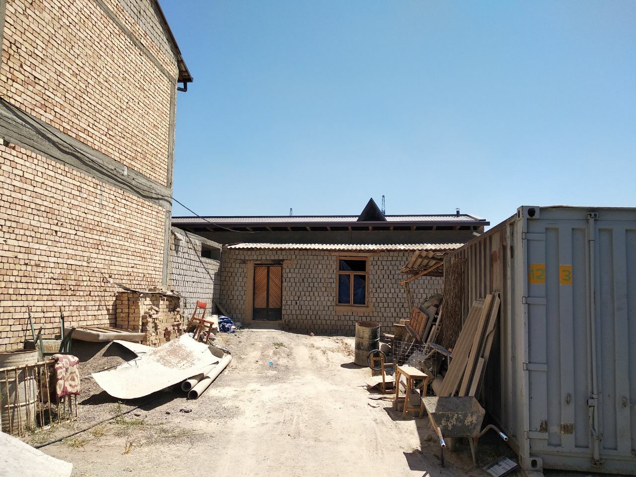 Сдам в аренду помещение под цех или склад и тд, 55-60м2.  Аренда га жо
