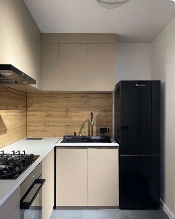 Квартира Продается 3/4/5 

Новомосковская. 
Стадион Start.