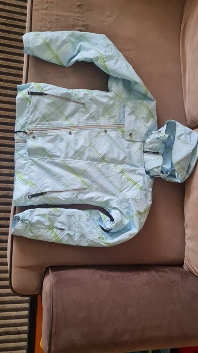 Продам оригинальную куртку адидас