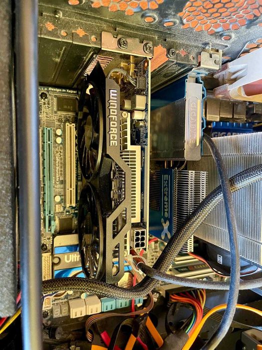 PC - placa de baza defecta