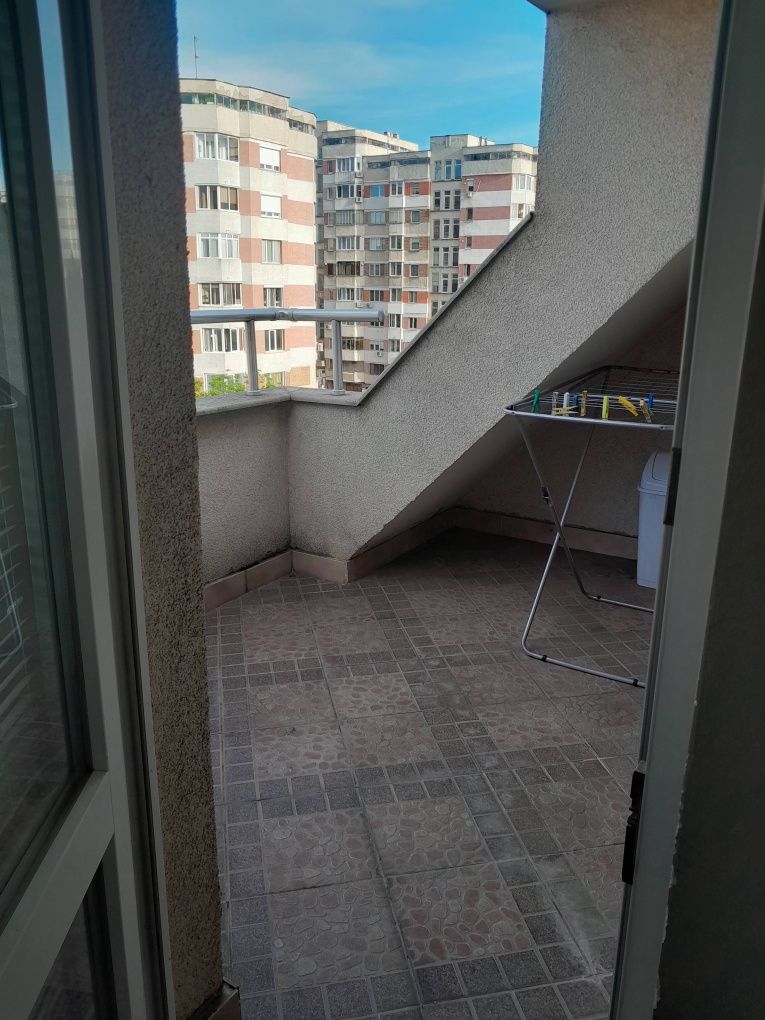 Дава се под наем Ателие в Плевен, Идеален център - 53 кв.м за 306 € - Снимка #8