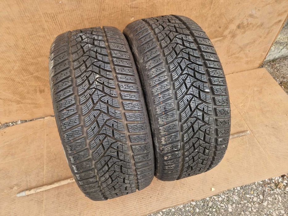 2 Dunlop R19 225/40
Зимни гуми 
DOT4523